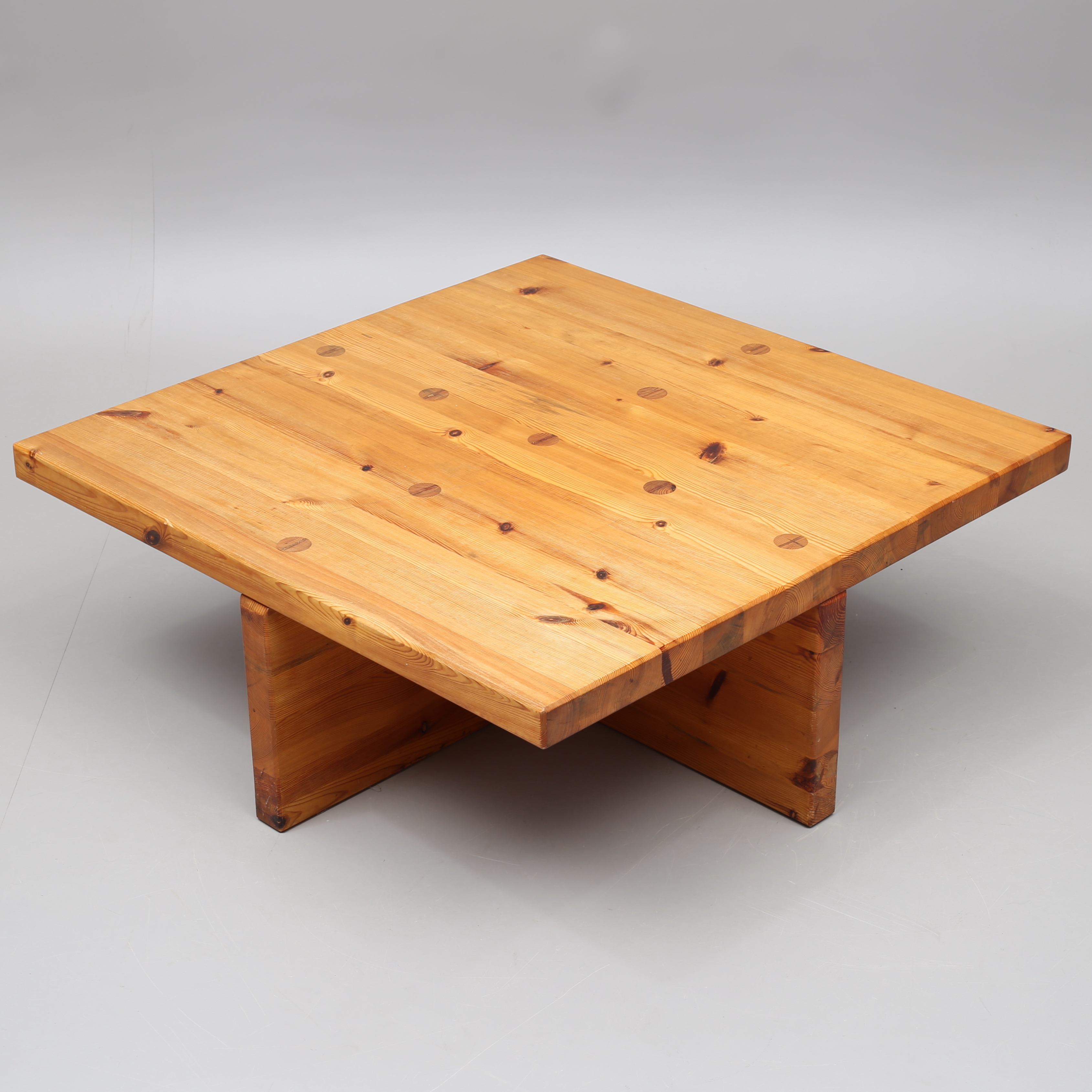 item_824305_29384e6eb0