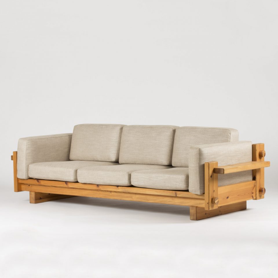 ye_pine_sofa_angle-960x960